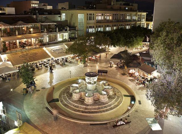 Archipelagos Apt In The Heart Of The City Heraklion  Exterior photo